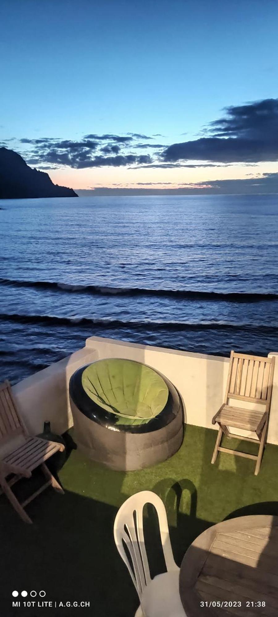 Ocean Front La Maresia Holiday 2 Apartments Таганана Екстериор снимка